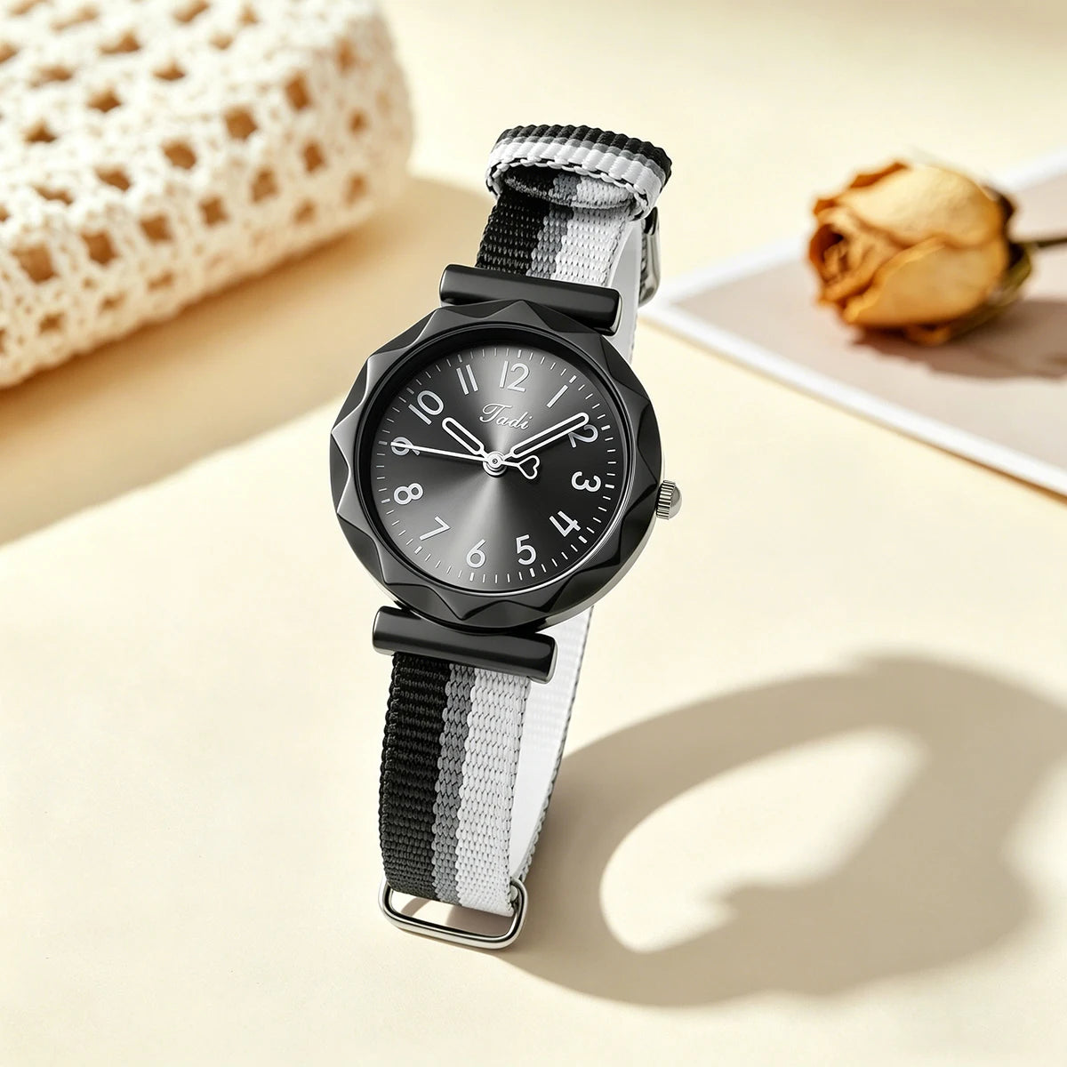 Ladies' Casual Sports Temperament Woven Quartz Watch Women Wristwatch