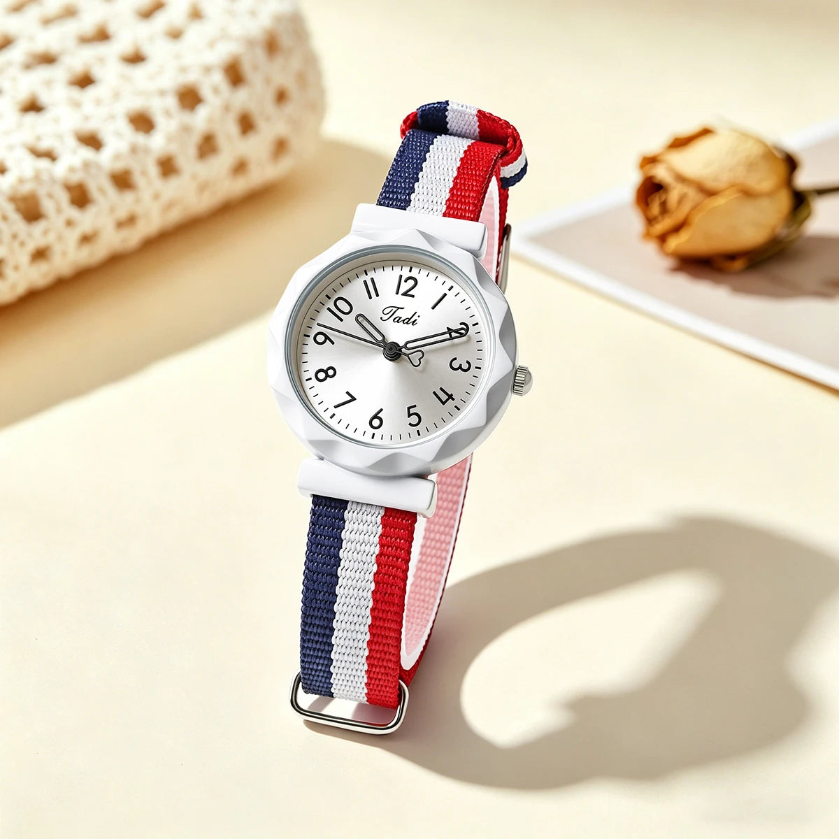 Ladies' Casual Sports Temperament Woven Quartz Watch Women Wristwatch