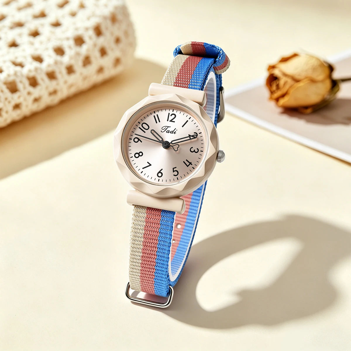 Ladies' Casual Sports Temperament Woven Quartz Watch Women Wristwatch